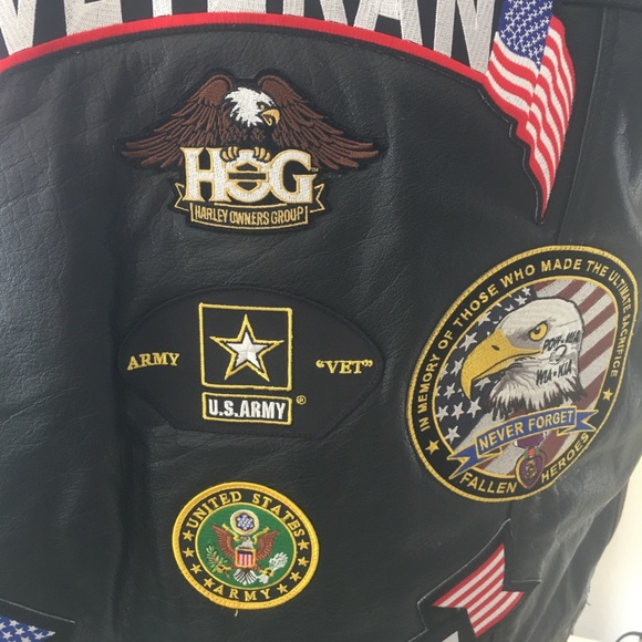 Leather Biker Vest - Picture 4 of 15